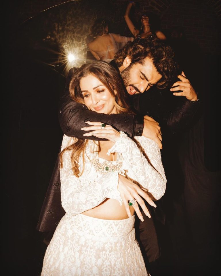 Arjun Kapoor Birthaday Wish to Malaika